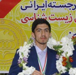 کسب مدال نقره  المپیاد زیست تیرماه 1398 توسط دانش آموز  علی یزدی زاده خرازی